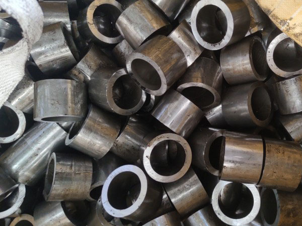 宕昌无缝钢管切割